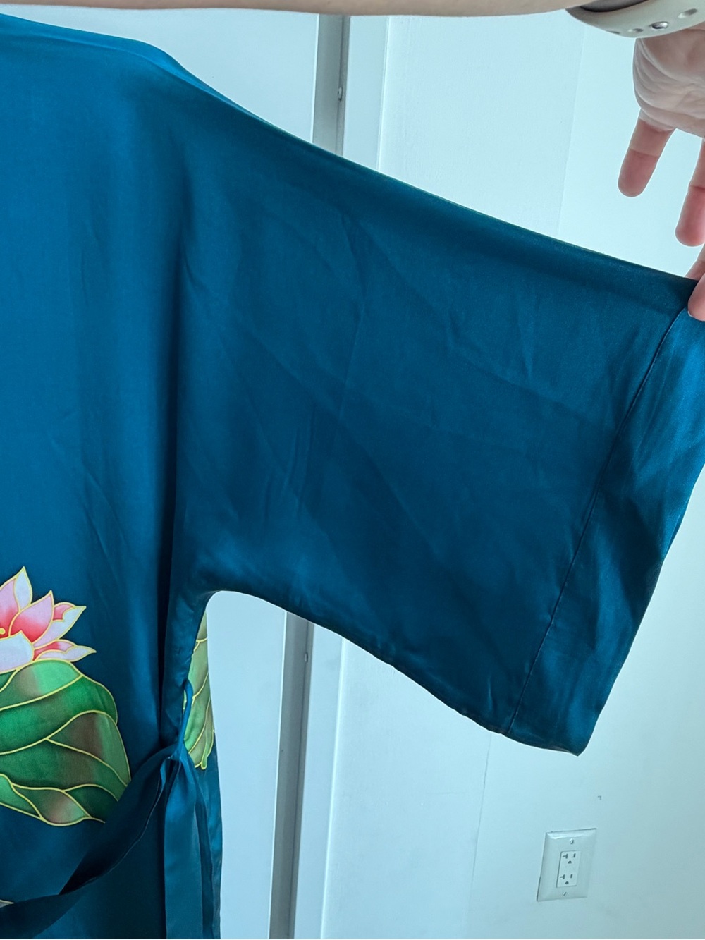 100% Silk, Hand-painted Kimono Robe - Women Intimates & Sleepwear - Picture 12 of 12